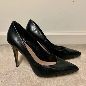 Vince Camuto Black Patent Leather Pumps